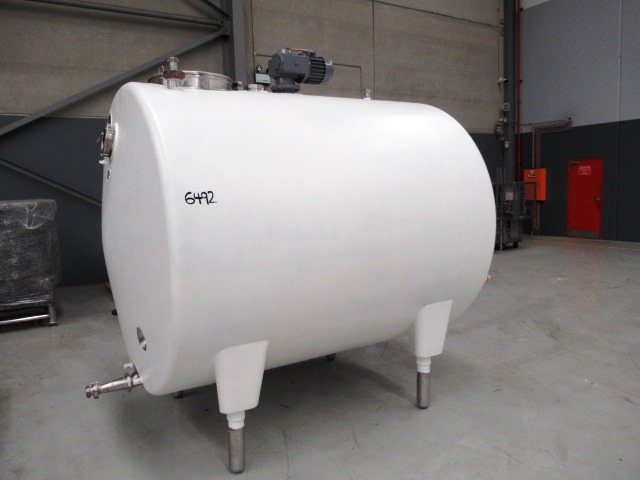 Stainless Steel Mixing Tank (Horizontal), Capacity: 4,650Lt