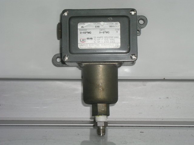 Pressure Switch, Ue, 136
