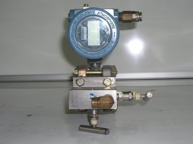 Pressure Transmitter, Rosemount, 1151 GP3S22C9M404