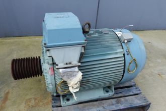 Pole Motor, 160KW @993 RPM