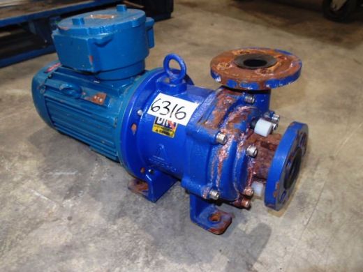 Magnetic Drive Pump, Iwaki, IN/OUT: 35mm Dia, 150Lt/min