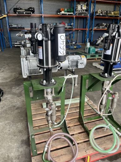 Piston Pump, Binks, 871002, Inlet/Outlet: 25mm Dia