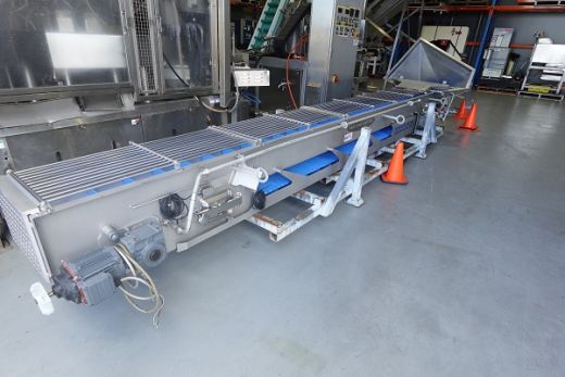 Incline Cleated Belt Conveyor, Heat & Control, 6250mm L x 470mm W x 5200mm H