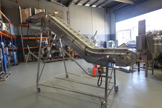 Incline Cleated Belt Conveyor, 3950mm L x 500mm W x 2600mm H