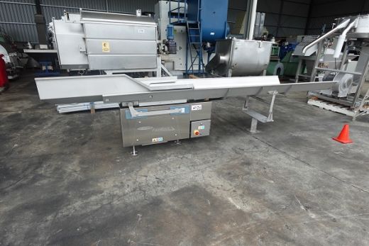 Vibratory Conveyor, Heat & Control, Fastback (CV-FB-260E-G3), 4570mm L x 510mm W x 830mm H