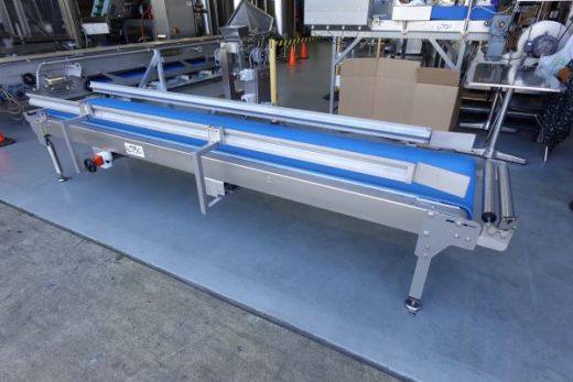 Flat Belt Conveyor, 530mm W x 3030mm L x 570mm H