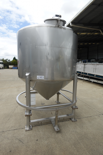 Tank, Stainless Steel Storage (Vert), 3400Lt, 1780mm Dia x 1120mm Straight + 770 mm Cone
