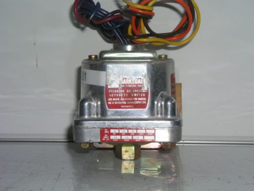 Pressure Switch, Barksdar, D2H-A80