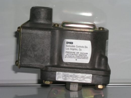 Pressure Switch, Barksdale Controls, DIT-H18SS