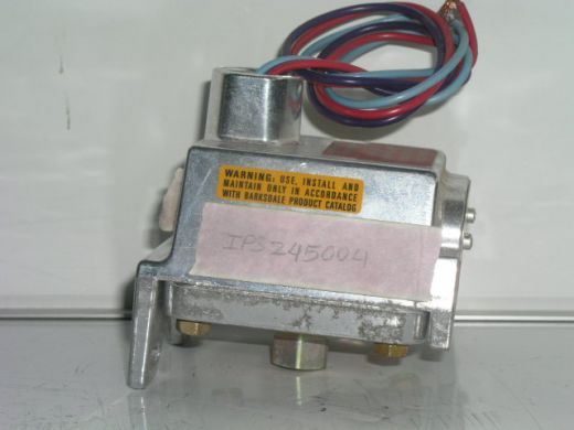 Pressure Switch, Barksdale Controls, VCD1H-H18