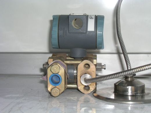 Pressure Transmitter, Foxboro, 843DP-H2I1SK-M