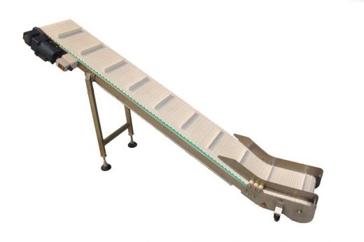 New Inclined Cleated Conveyor, Dimension: 300mm W x 900mm H