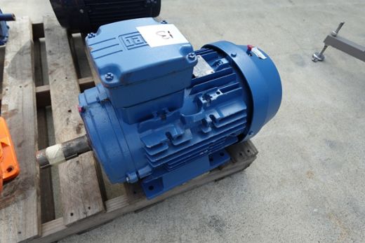 Pole Motor, 7.5KW @975 RPM